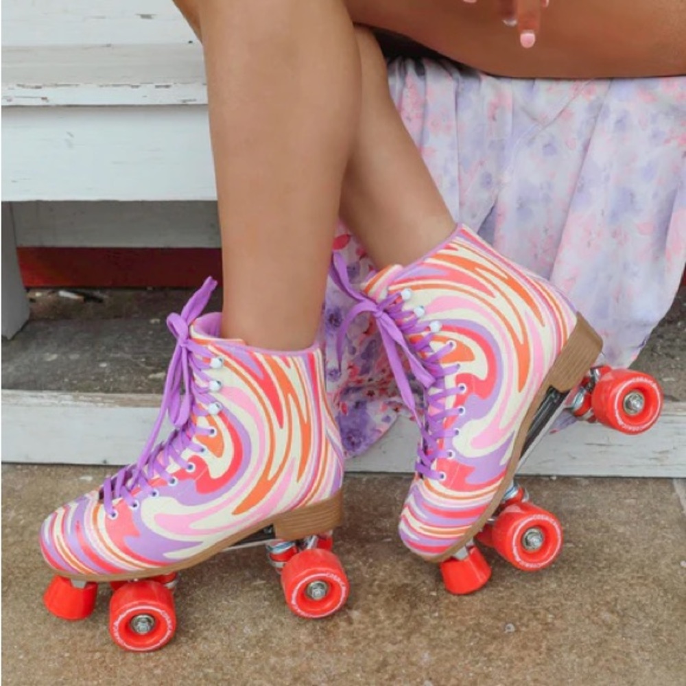Darlene Swirl Multicolored Skates